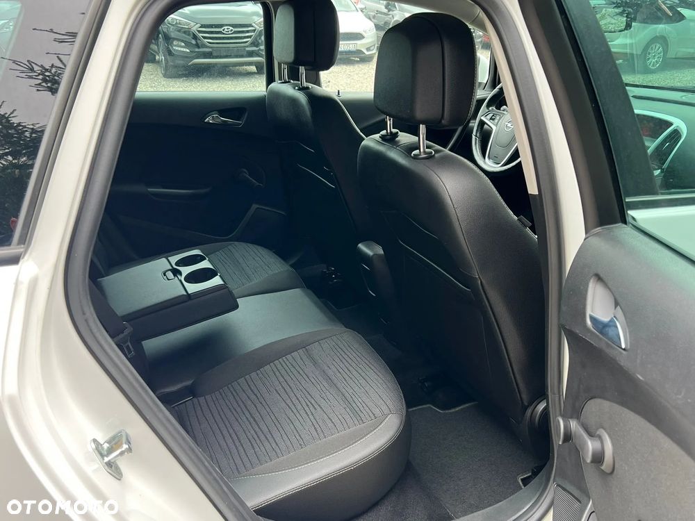Opel Astra 1.4 Turbo - 17