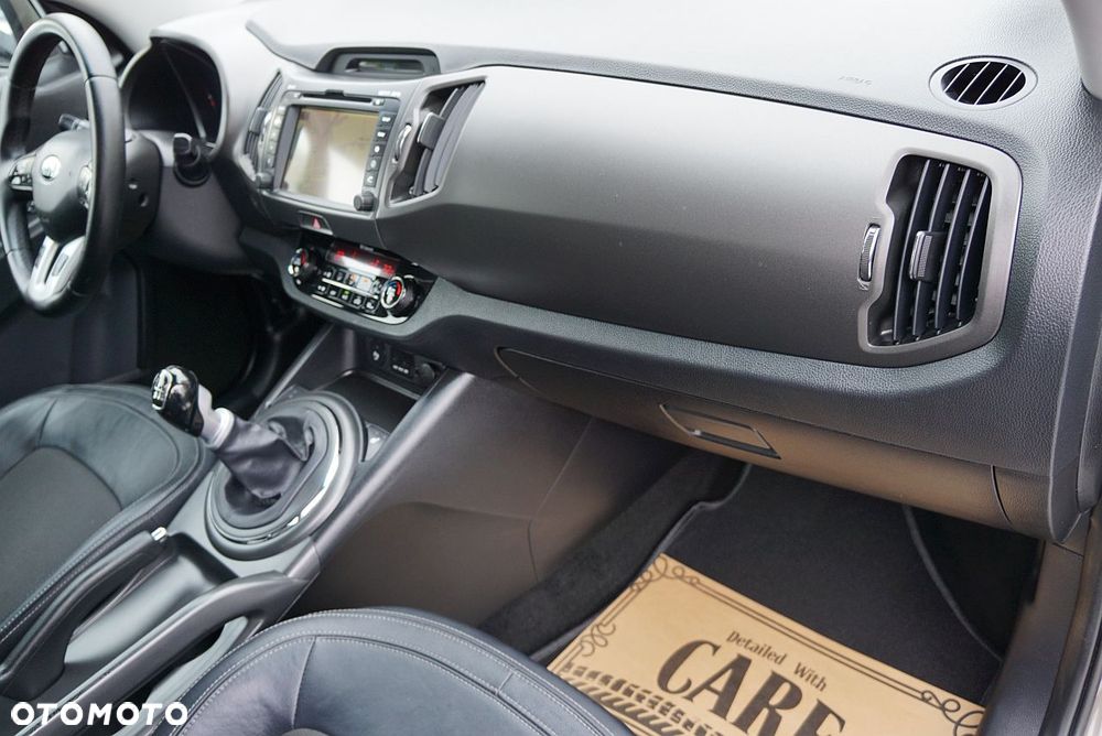 Kia Sportage - 12