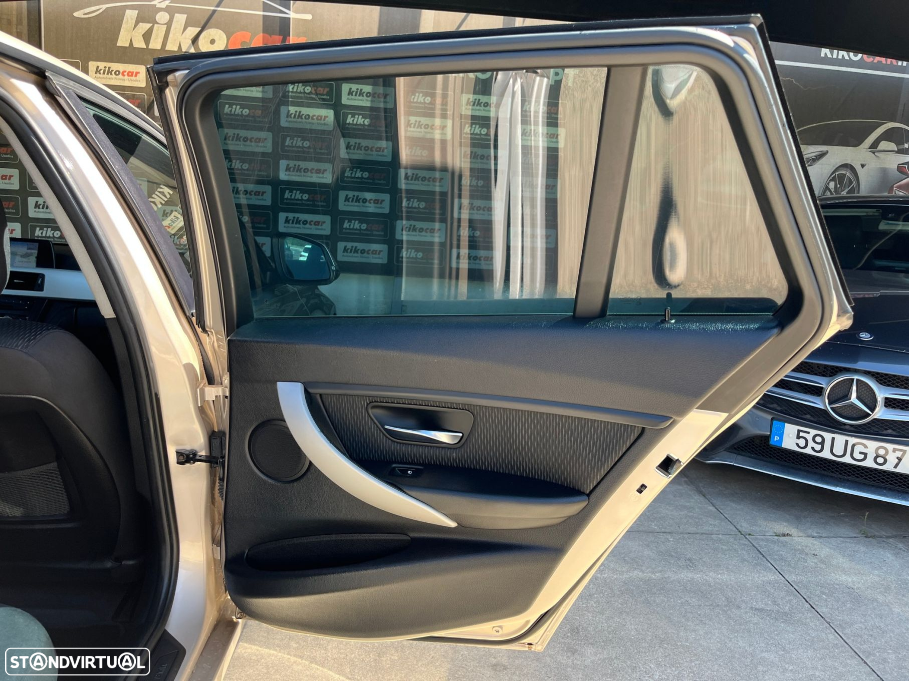 BMW 320 d Touring Auto - 20