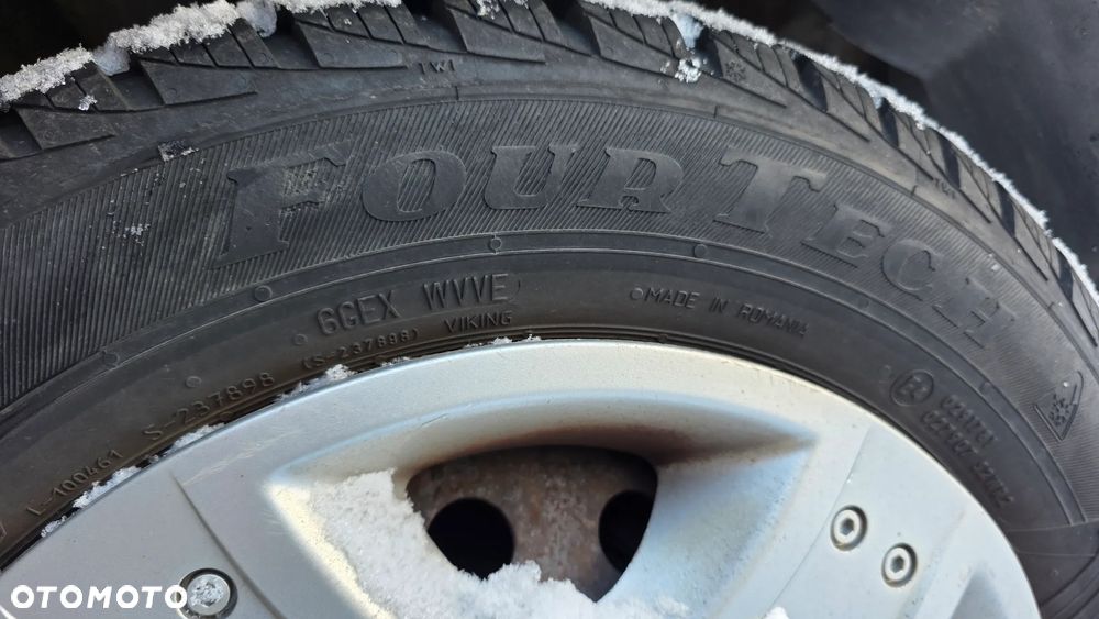 Toyota Yaris 1.3 VVT-i Sol - 14