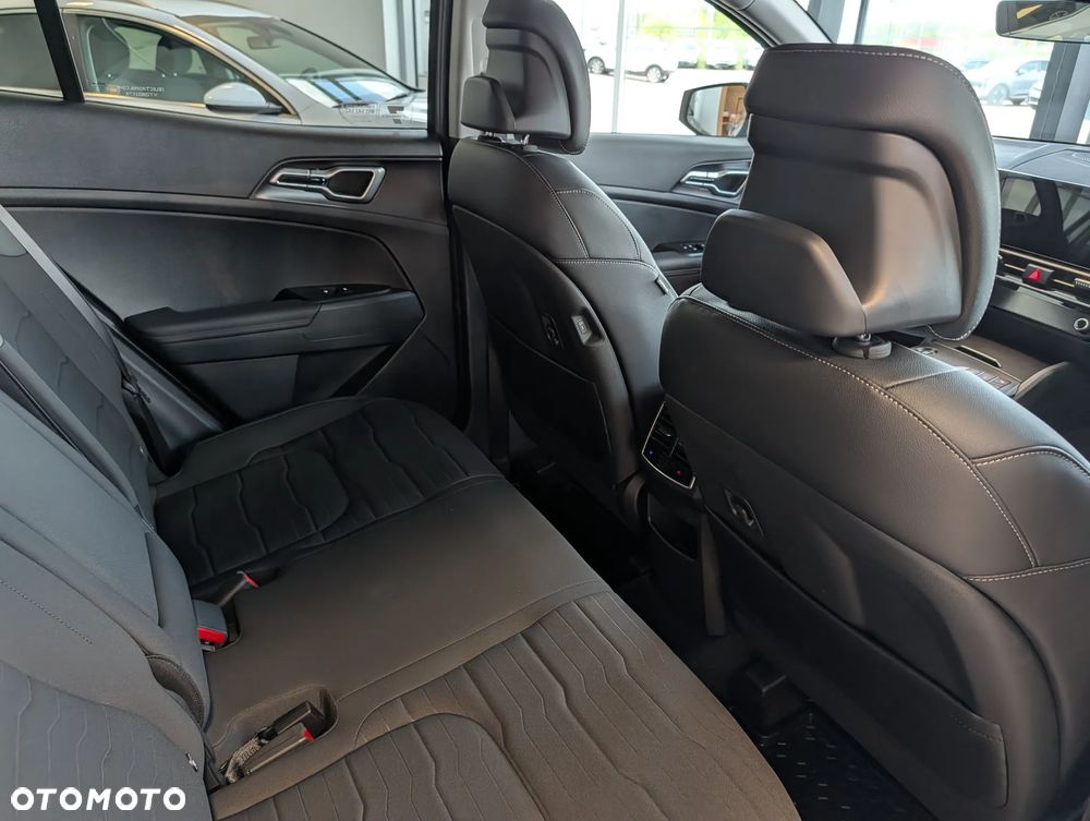 Kia Sportage 1.6 T-GDI HEV L 4WD - 7