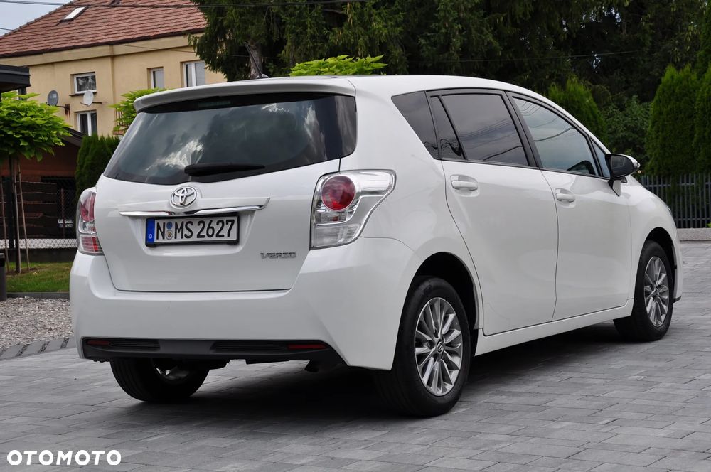 Toyota Verso 1.8 7-Sitzer Skyview Edition - 9