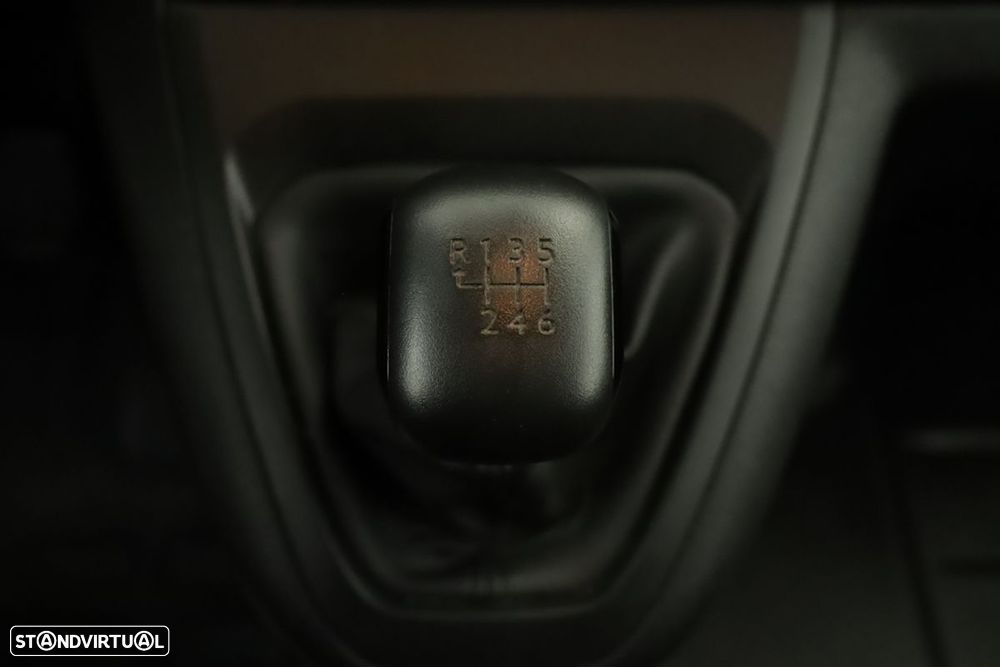 Peugeot expert 2.0 bluehdi long - 11