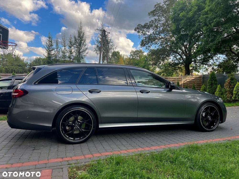 Mercedes-Benz Klasa E 300 AMG/Avantgarde - 23