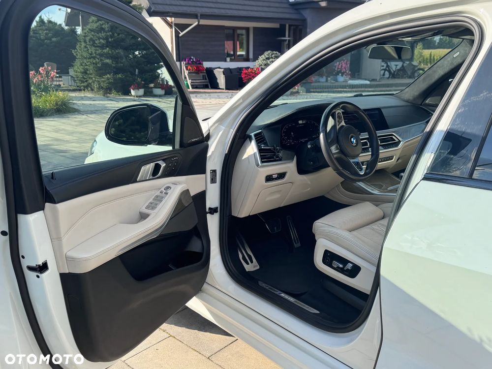 BMW X7 M50i sport - 19
