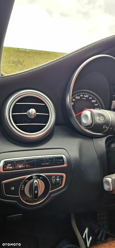 Mercedes-Benz Klasa C 200 7G-TRONIC AMG Line - 18