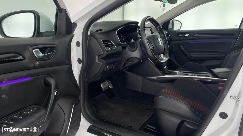 Renault Mégane Sport Tourer 1.6 E-Tech Plug-In Hybrid R.S. Line - 11
