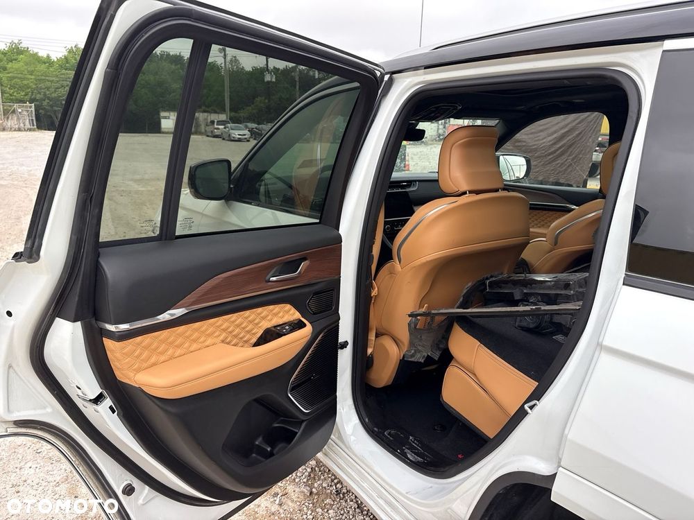 Jeep Grand Cherokee 3.6 V6 Summit - 11