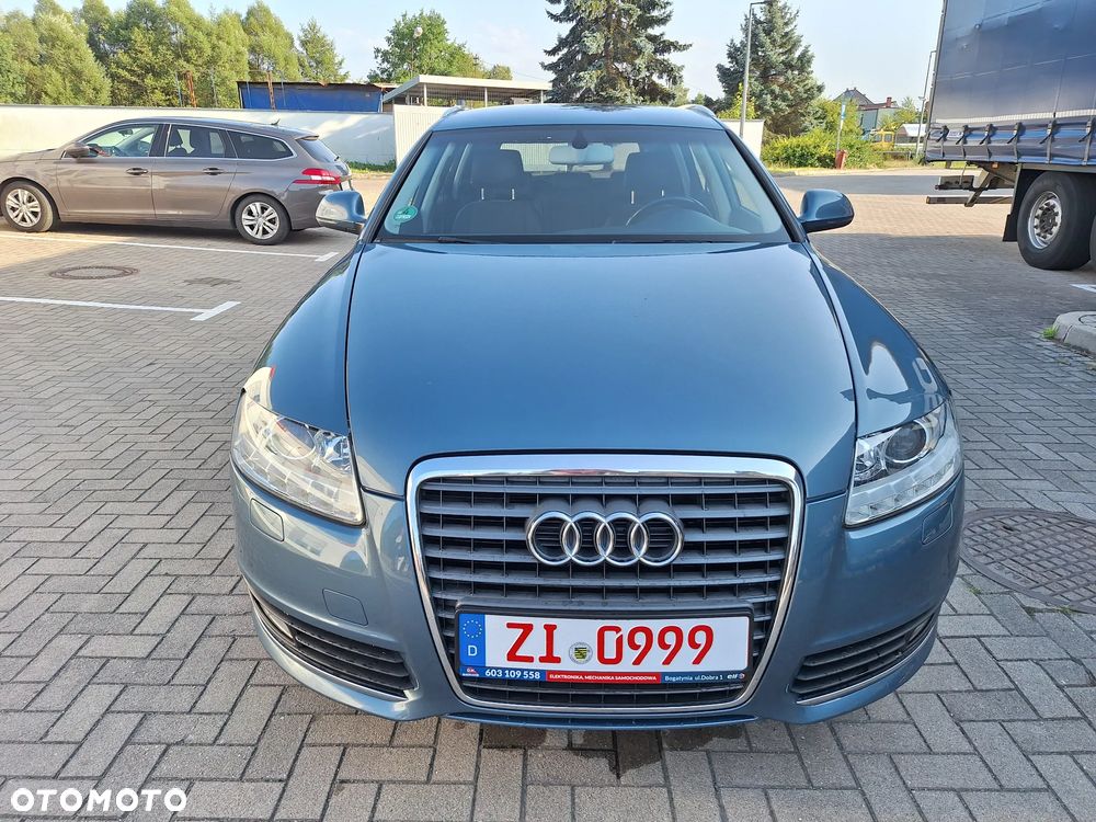 Audi A6 Avant - 1