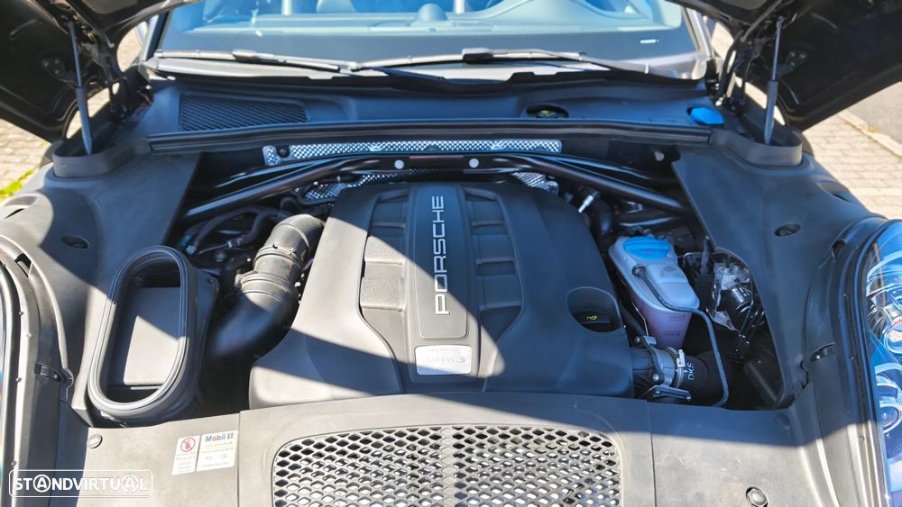 Porsche Macan S - 21