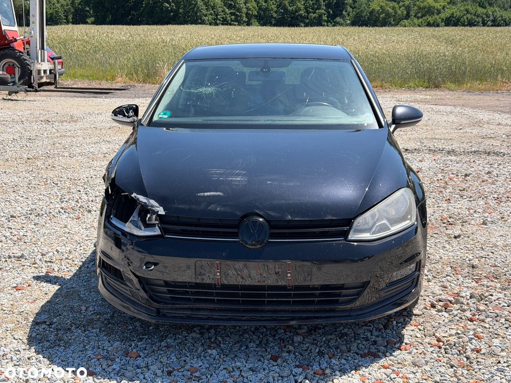 Volkswagen Golf 1.6 TDI BlueMotion Technology Comfortline - 2