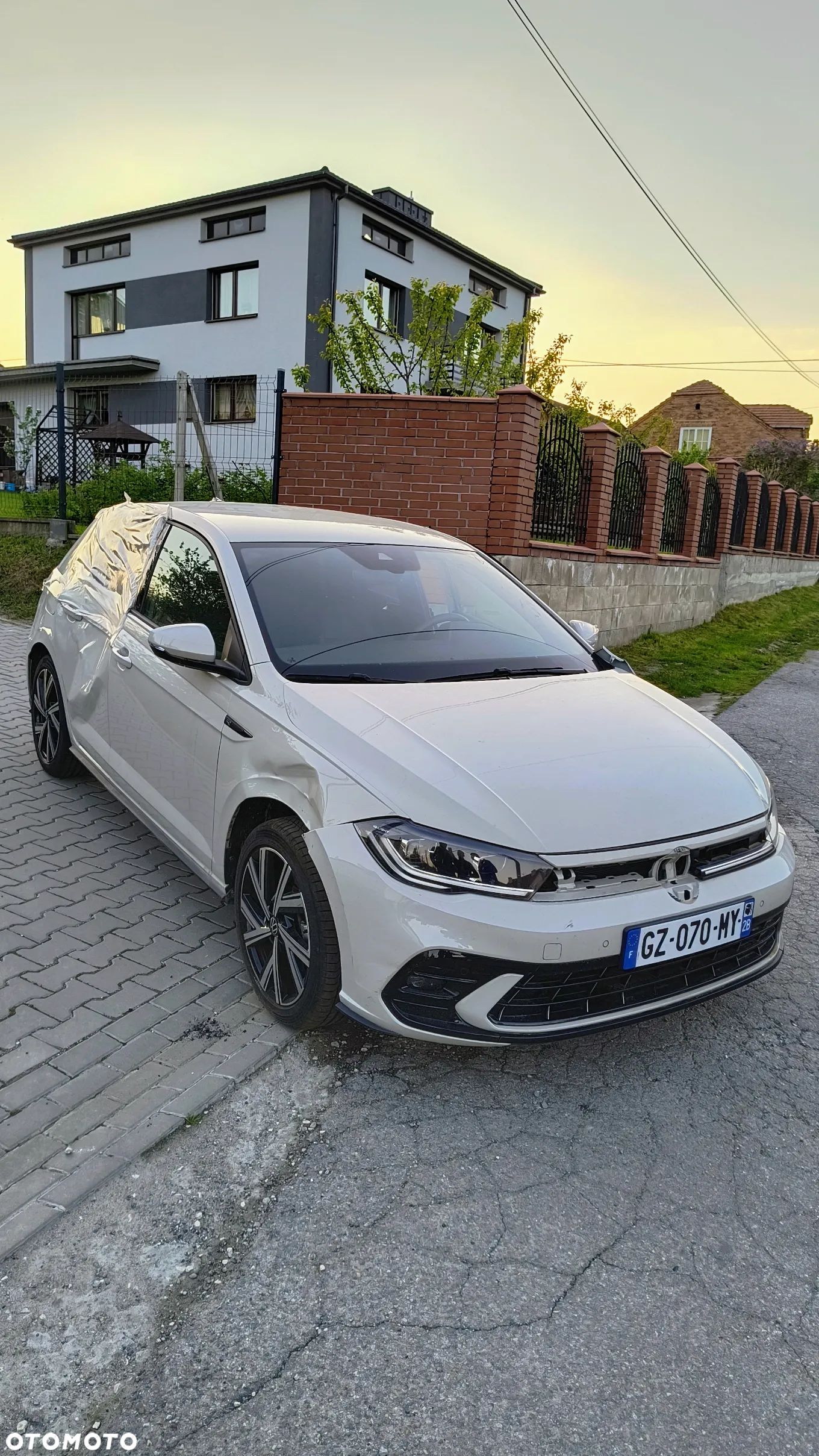 Volkswagen Polo 1.0 TSI R-Line - 1