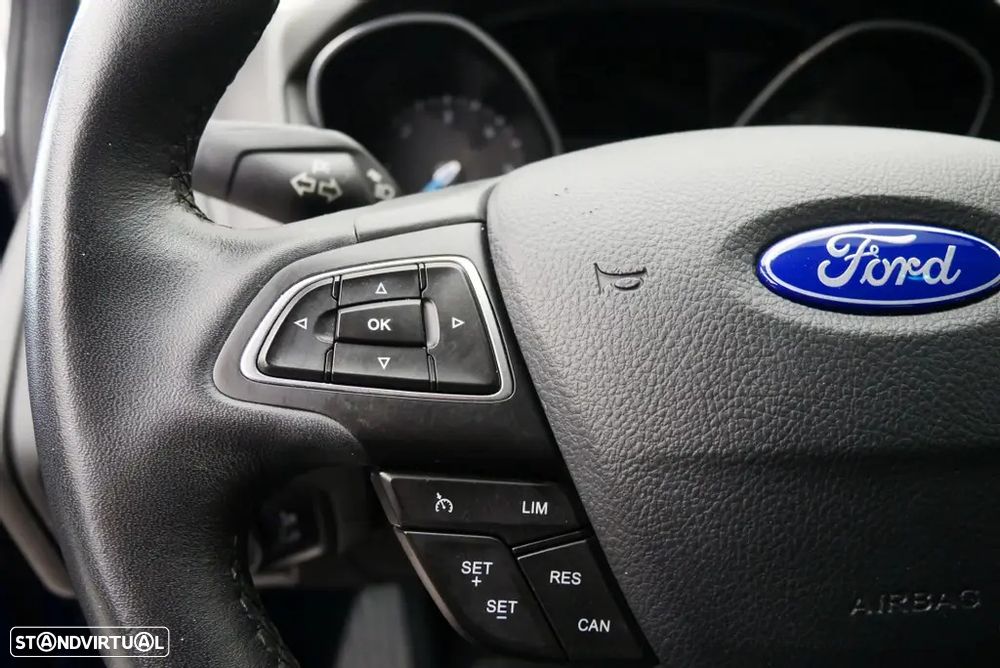 Ford Focus SW 1.5 TDCi Titanium - 9