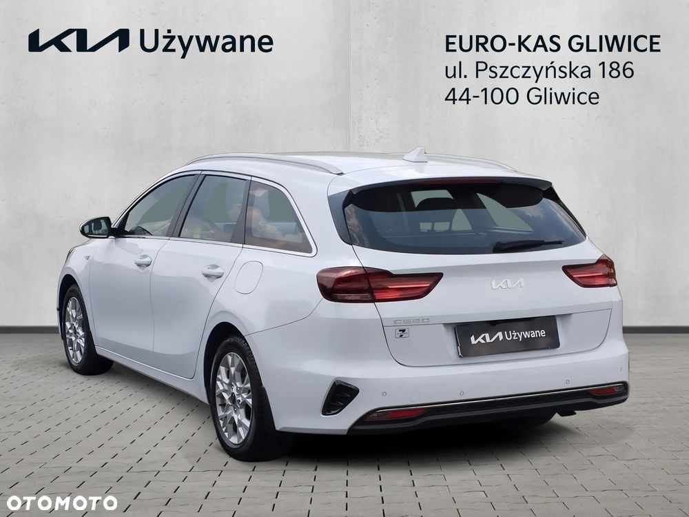 Kia Ceed 1.5 T-GDI M - 3