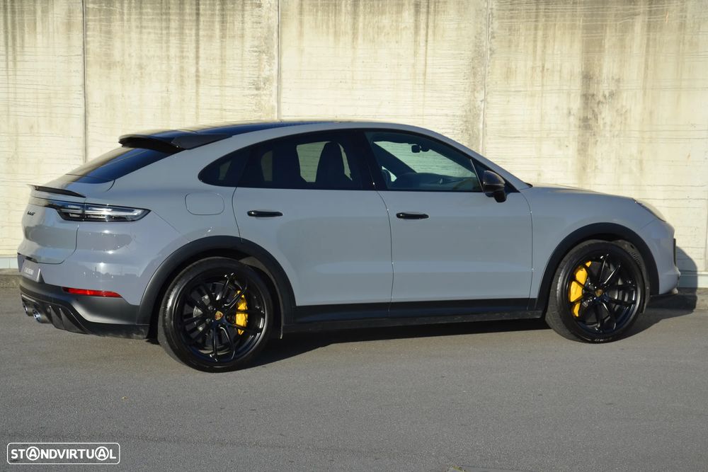 Porsche Cayenne Coupé Turbo GT Tiptronic S - 10
