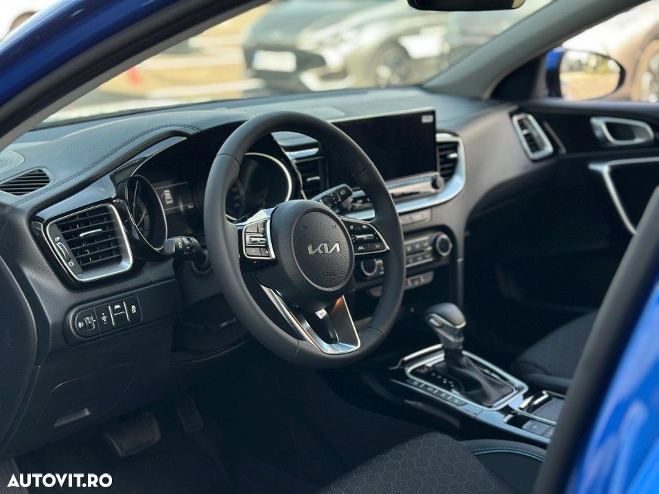 Kia XCeed - 4