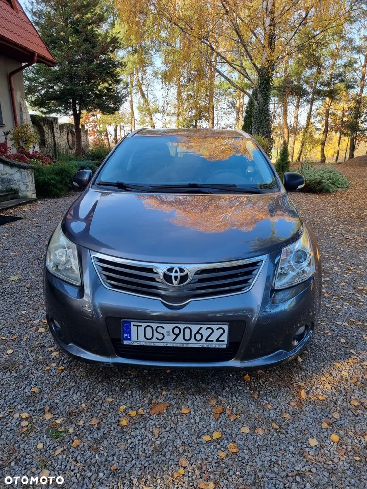 Toyota Avensis 2.0 D-4D Premium - 11