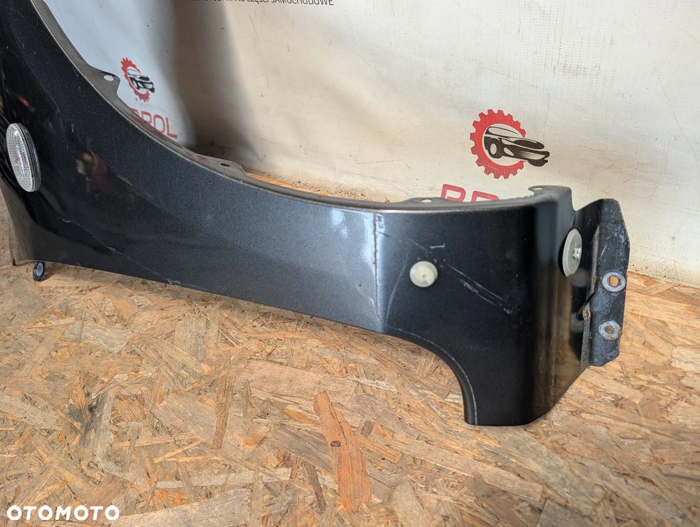 BŁOTNIK PRZEDNI PRAWY MAZDA 3 BL 09- - 4