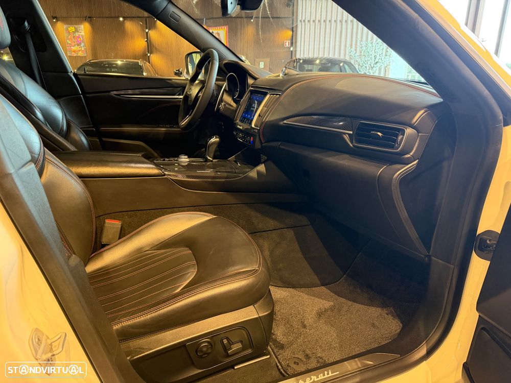 Maserati Levante 3.0 V6 Gransport - 38