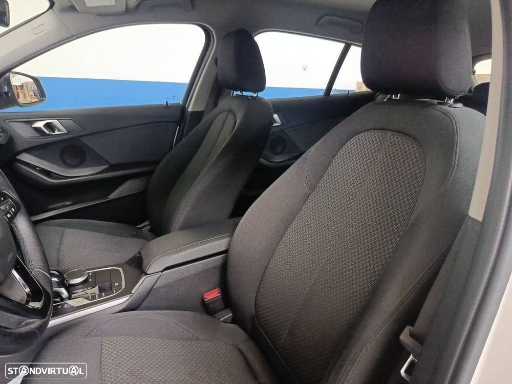 BMW 116 d Auto - 9