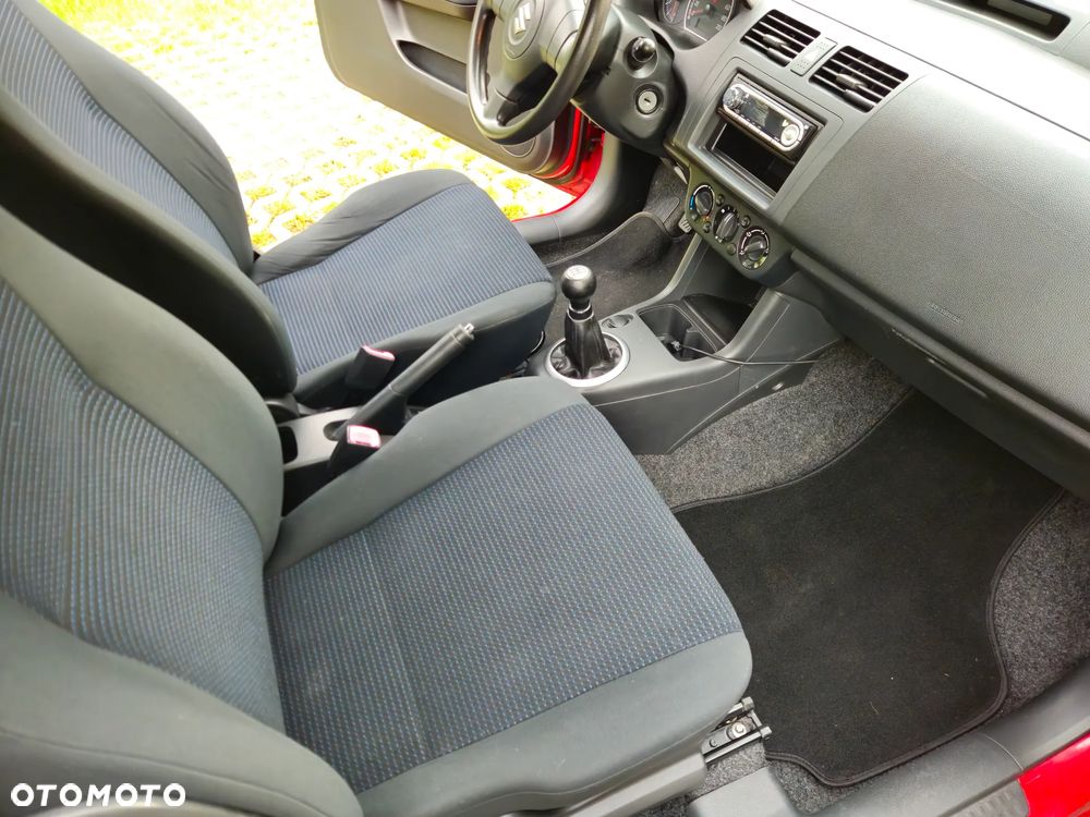 Suzuki Swift 1.3 Classic - 10