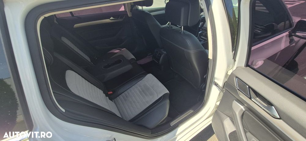 Volkswagen Passat - 10