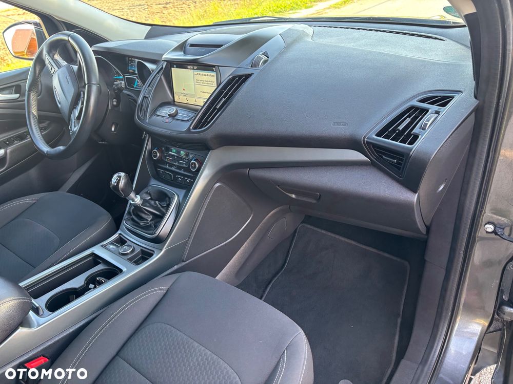 Ford Kuga - 15