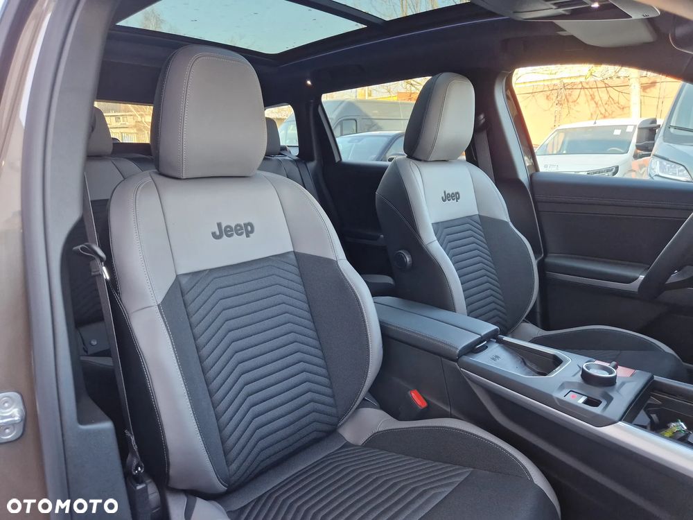 Jeep Compass 1.2 T3 mHEV First Edition FWD DCT - 26