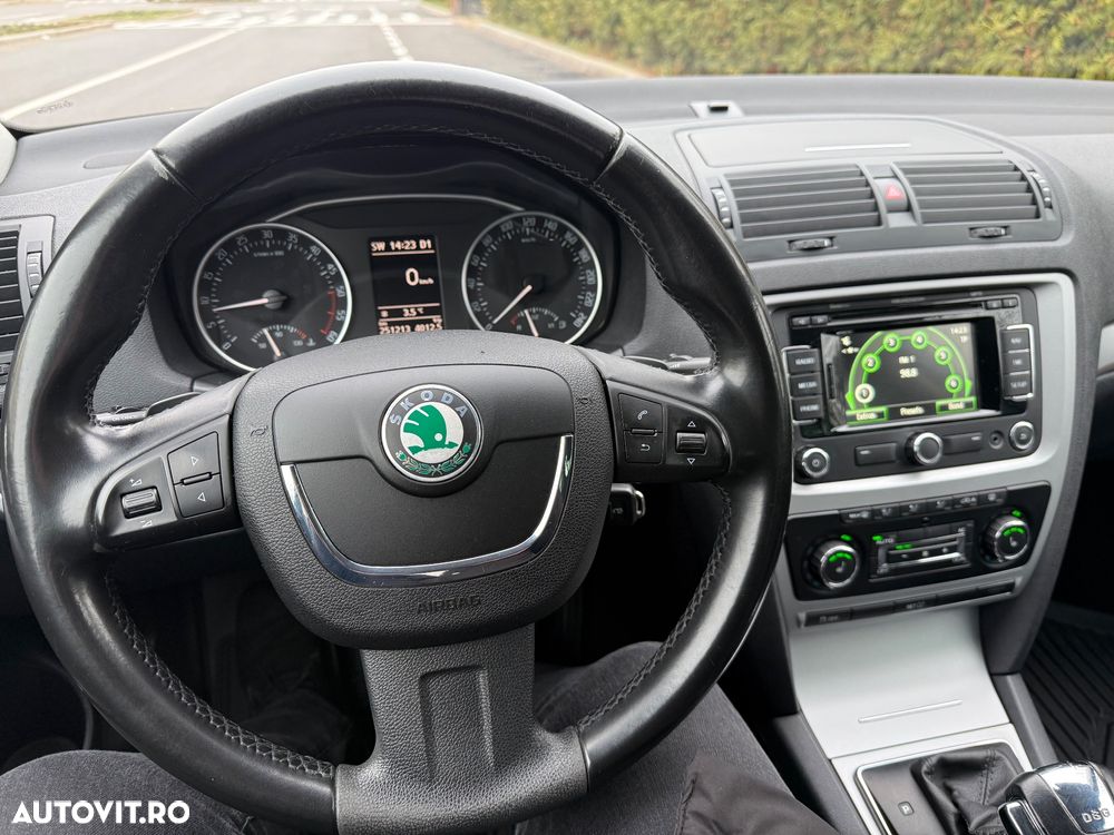 Skoda Octavia - 3