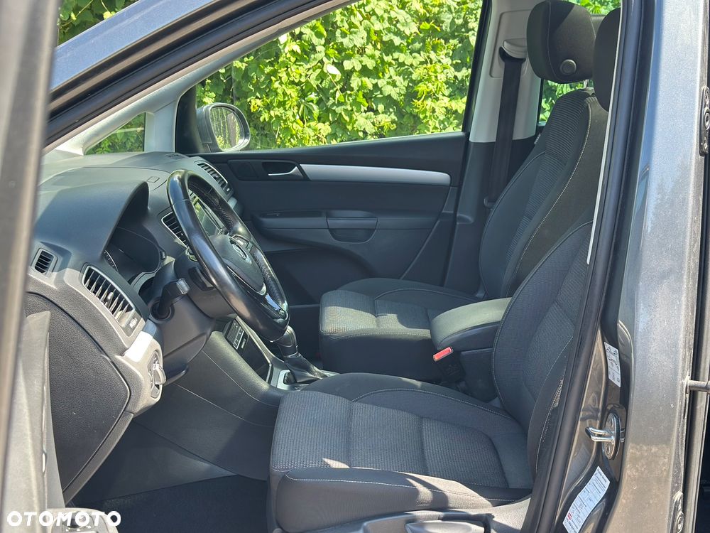 Volkswagen Sharan - 22