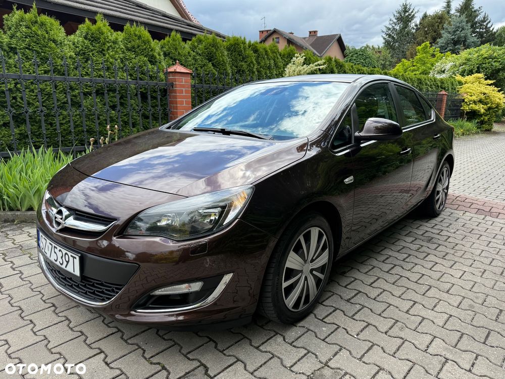 Opel Astra 1.4 Turbo ecoFLEX Start/Stop 150 Jahre - 1