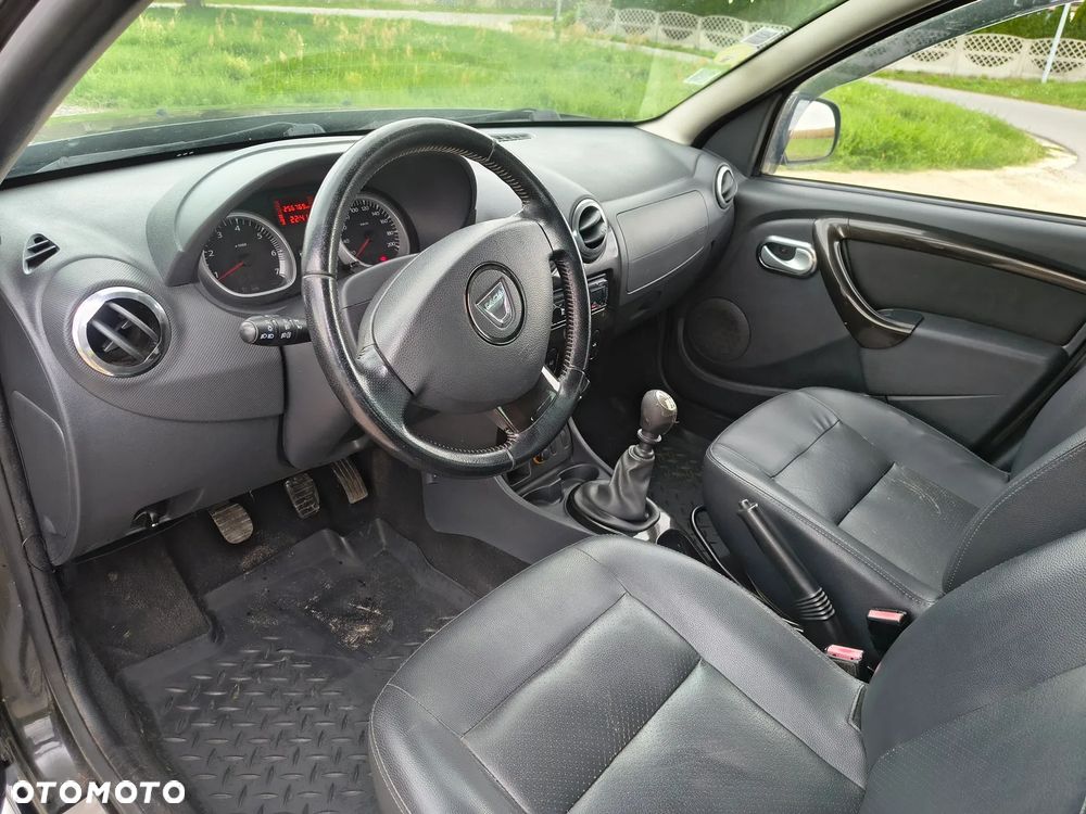 Dacia Duster 1.5 dCi Laureate - 9