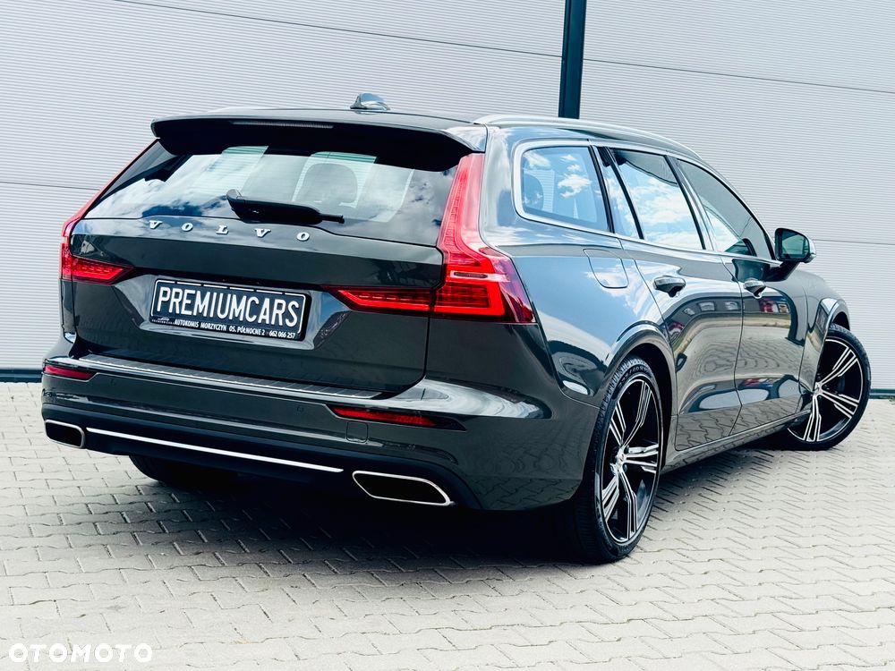 Volvo V60 T6 AWD Recharge Geartronic RDesign - 3