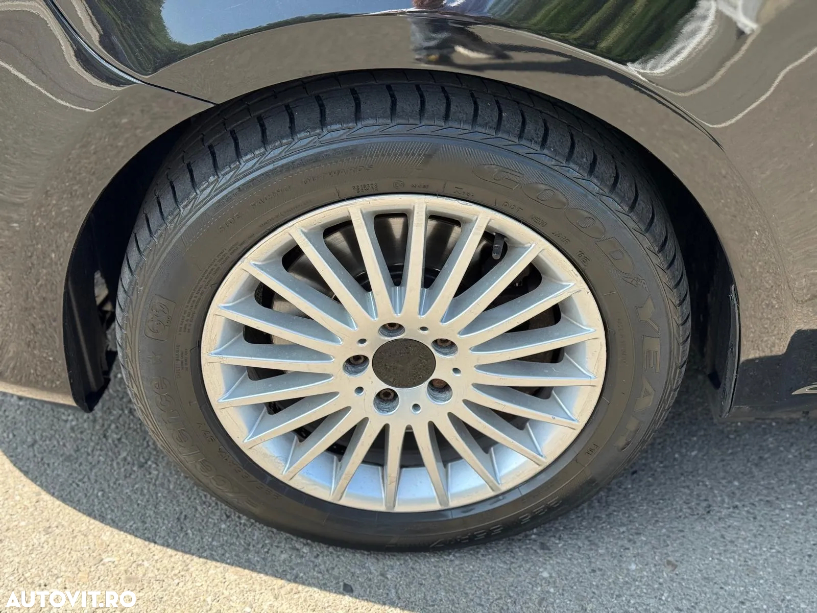 Mercedes-Benz V 250 (BlueTEC) d kompakt 4Matic 7G-TRONIC Avantgarde - 6