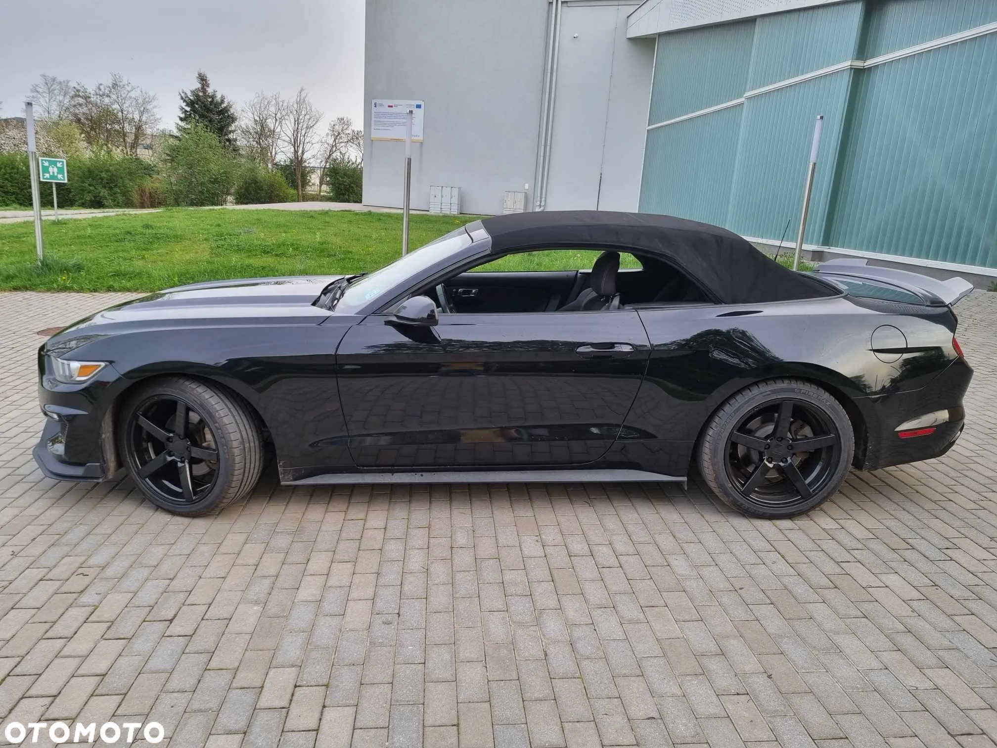 Ford Mustang 2.3 Eco Boost - 10
