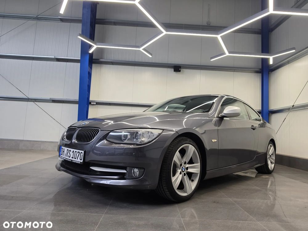 BMW Seria 3 320d Edition Exclusive - 2