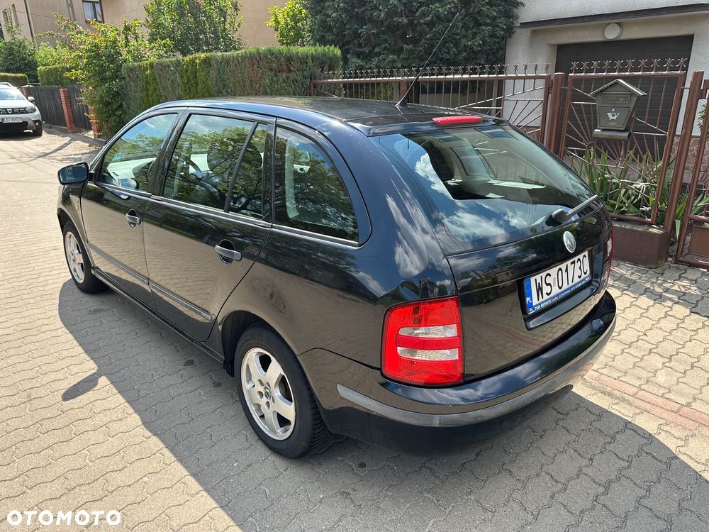 Skoda Fabia 1.4 16V Elegance - 8