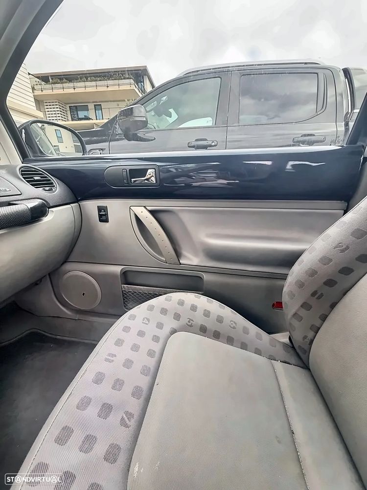 VW New Beetle 1.0 2001 - 6