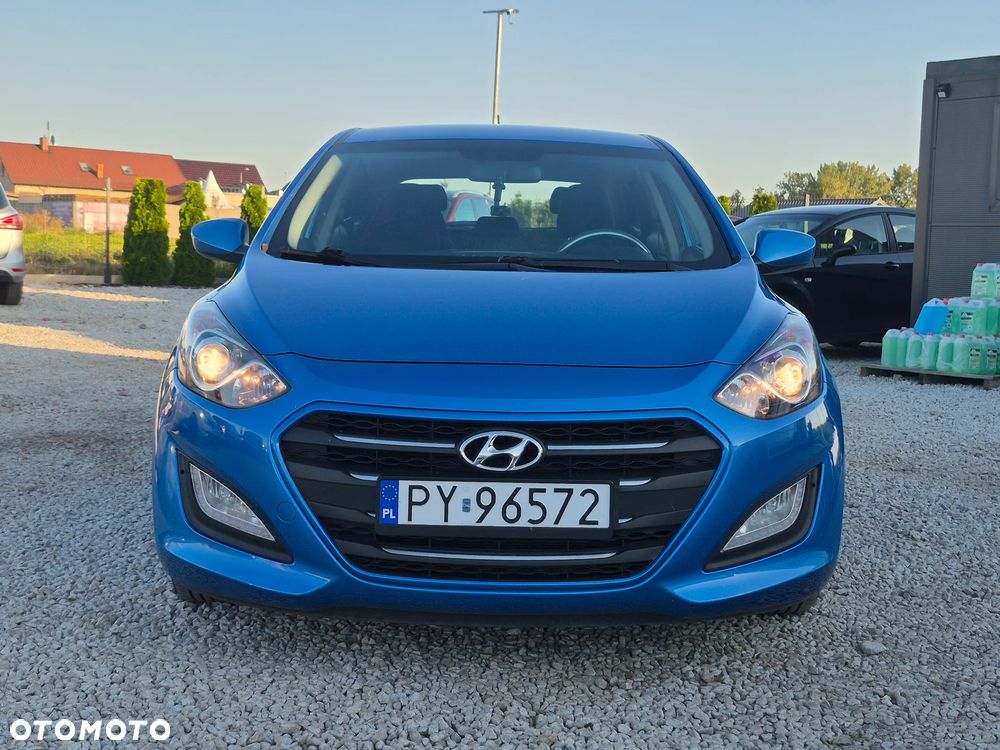 Hyundai i30 blue 1.4 Trend - 4