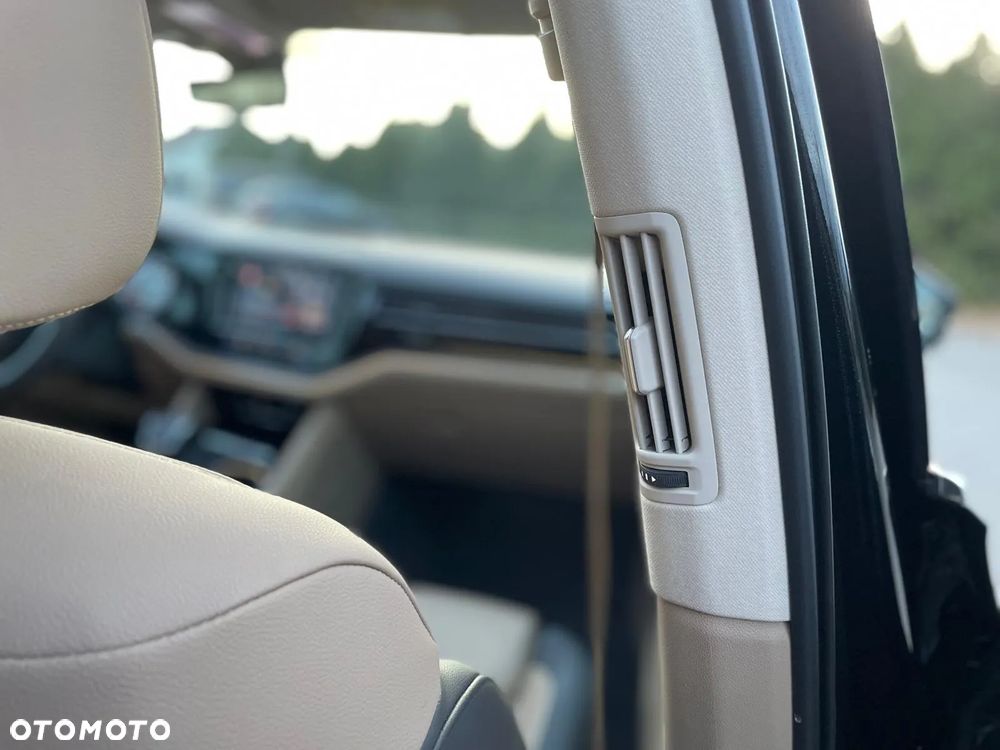 Volkswagen Touareg 3.0 V6 TDI SCR 4Mot Atmosphere - 29