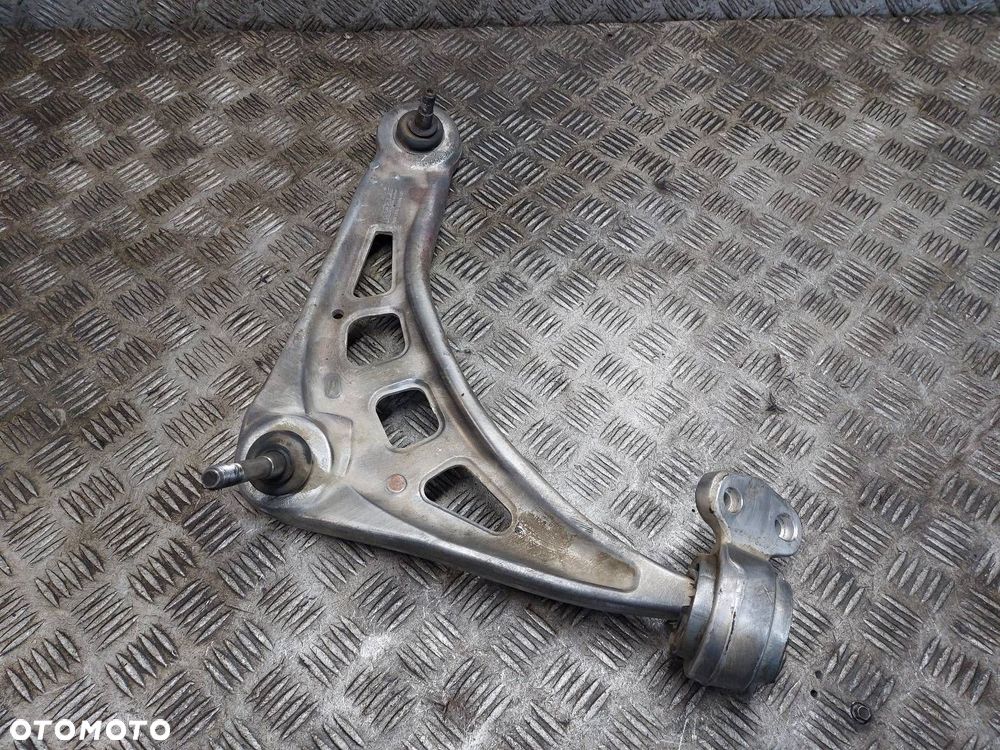 WAHACZ PRAWY PRZÓD BMW E46 MEYLE 3160500004 - 1