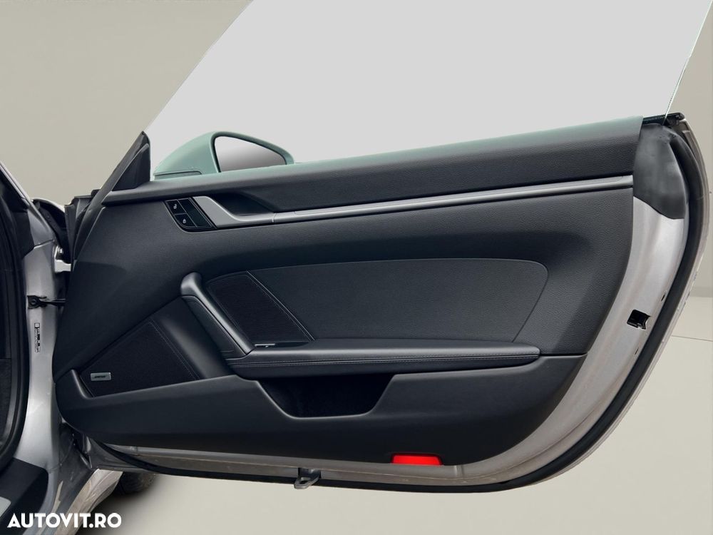 Porsche 911 Carrera PDK - 19