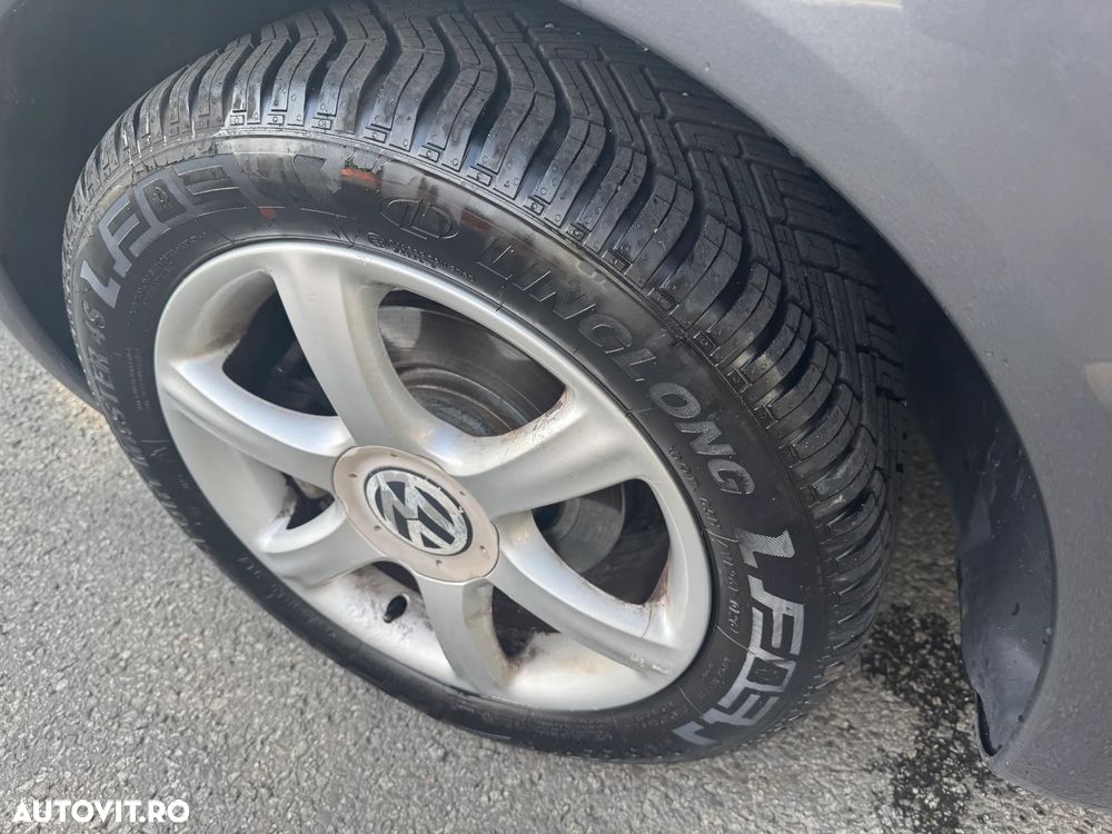 Volkswagen New Beetle 1.6 - 5