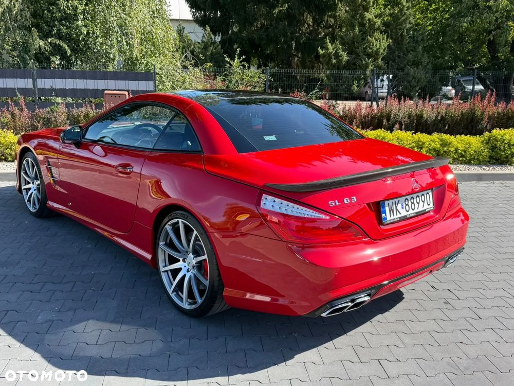 Mercedes-Benz SL 63 AMG AMG Speedshift MCT 7-Gang Sportgetriebe AMG Performance Package - 13