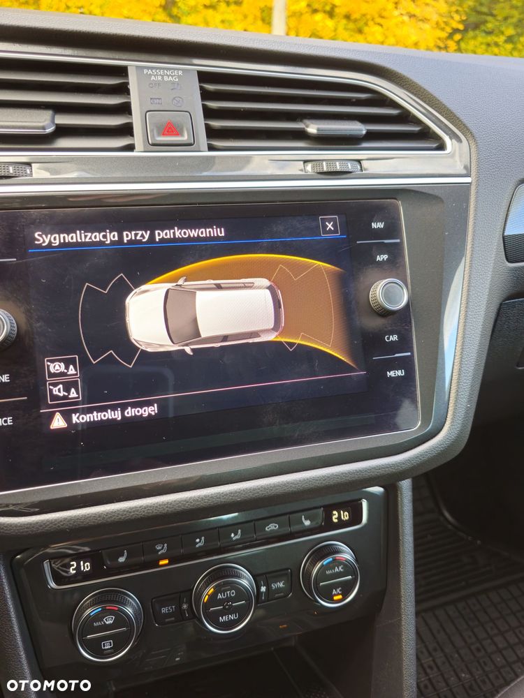 Volkswagen Tiguan - 27