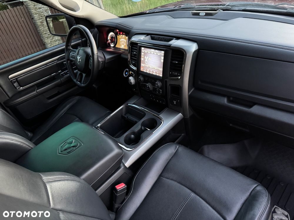Dodge RAM 5.7 4x4 - 13