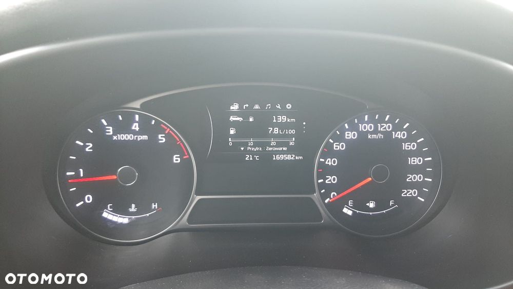 Kia Soul 1.6 CRDI L Business Line - 11