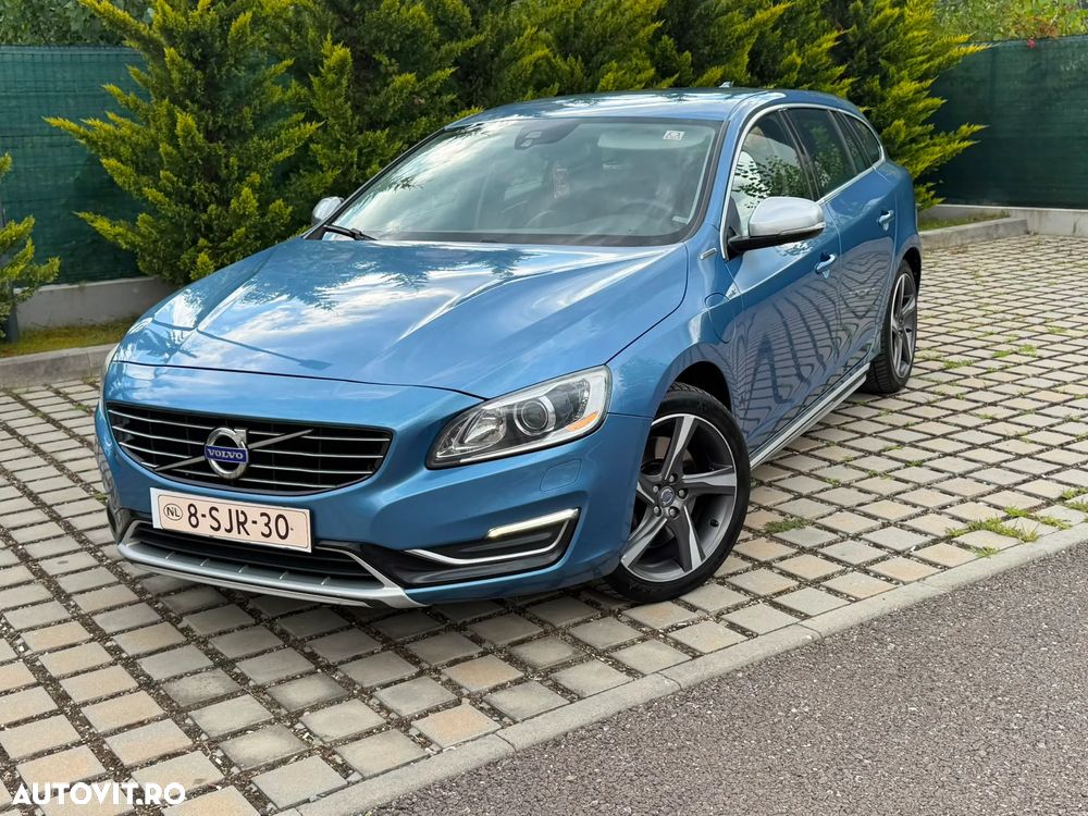 Volvo V60 D5AWD Summum - 13