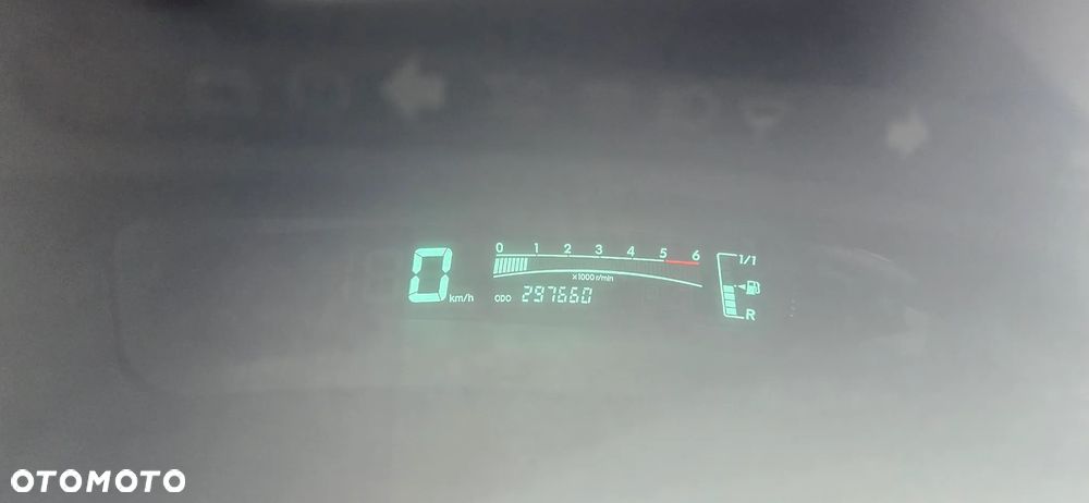 Toyota Yaris 1.4 D-4D Sol - 18
