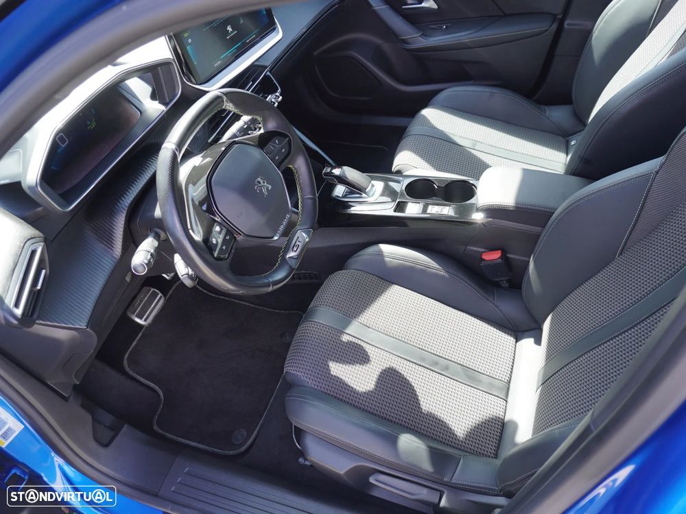 Peugeot e-2008 50 kWh GT Pack - 26